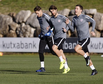 Athletic Bilbao, paura per Remiro: svenuto per una pallonata al volto