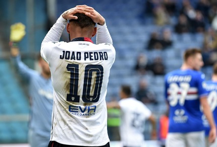 Serie A Cagliari, doppia seduta verso la Lazio. Joao Pedro lavora a parte