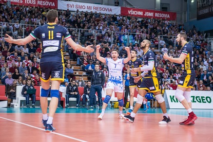 Volley: Champions League, Modena espugna il campo dell'Asseco al tie break
