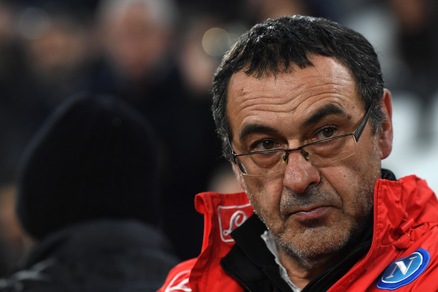 Calciomercato, la Fiorentina sogna Sarri: precedenza a un italiano