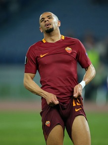 Roma, tifosi delusi: «Bruno Peres e Dzeko. Chi li ha visti?»