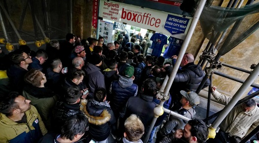 Napoli-Juventus: sono già 15mila i biglietti venduti per la sfida del 2 aprile