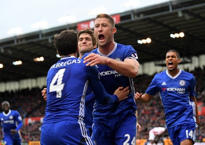 Stoke-Chelsea 1-2: Conte, una mano sul titolo