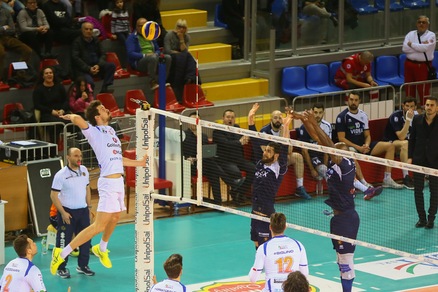 Volley: A2 Maschile, Pool Salvezza, Grottazzolina espugna Potenza Picena e risponde a Montecchio