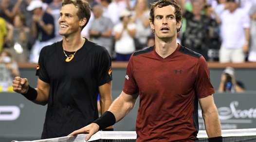 Tennis, Indian Wells: flop Murray, passa Pospisil