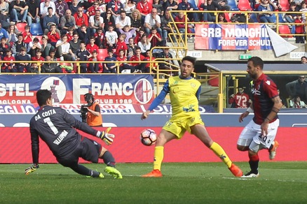 Il Bologna vince in rimonta sul Chievo: 4-1 al Dall'Ara