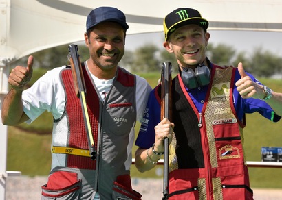 MotoGp, Rossi si dà al tiro al piattello