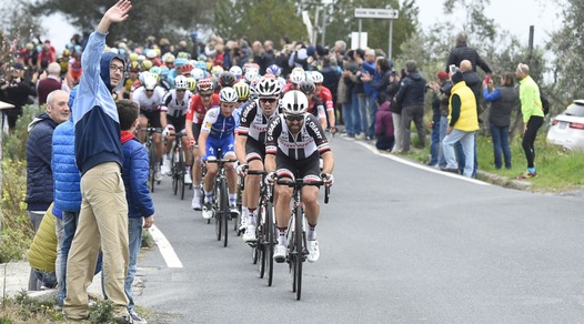 Ciclismo: Pichon vince la prima semitappa della Settimana Coppi-Bartali