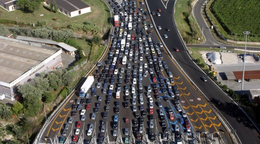Germania, stop al pedaggio autostradale per gli stranieri