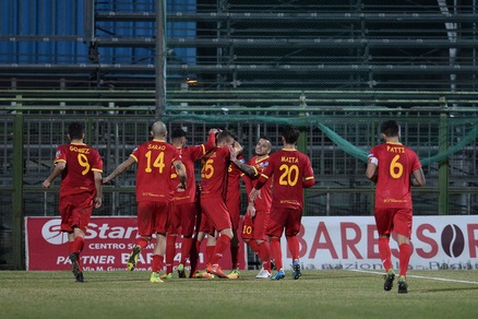 Lega Pro Catanzaro, Daspo per 19 tifosi