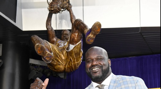 Shaquille O'Neal, ecco la statua fuori dallo Staples Center