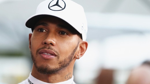 F1, Australia: pole a Hamilton, vittoria a 1,60