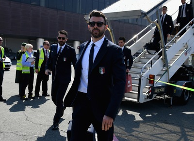 Italia, Barzagli lascia il ritiro. Rientra anche Mandzukic