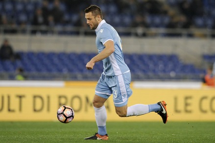 Lazio, De Vrij è rientrato in Italia