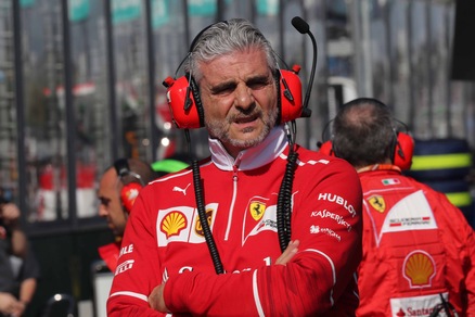 F1 Ferrari, Arrivabene: «Vietato distrarsi, pensiamo alla Cina»