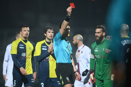 Lega Pro calcioscommesse, tolti 5 punti al Lamezia, -2 al Santarcangelo