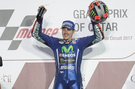 MotoGp, Viñales supera Marquez nelle quote