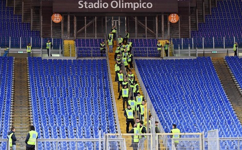Olimpico, partono i lavori: il derby sarà senza barriere