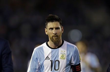 Argentina, Messi squalificato: 4 giornate per gli insulti all'assistente