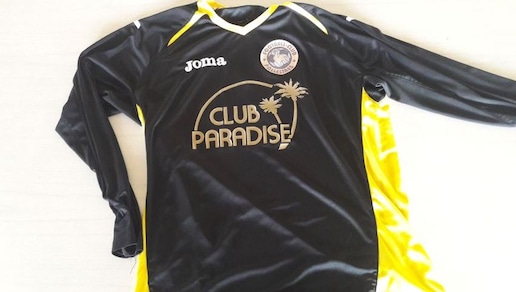 Pollestres, la squadra femminile che ha per sponsor una casa chiusa