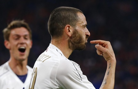 Italia, Bonucci: «Foto Barzagli? È un grande professionista»