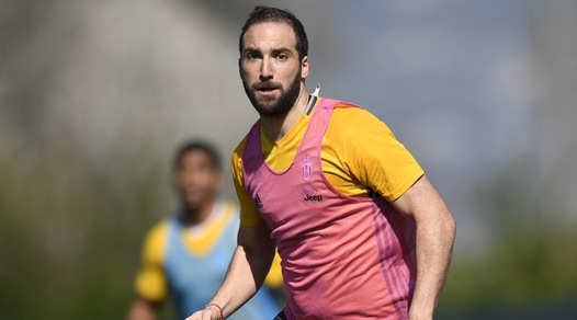 Juventus, Higuain di corsa verso il San Paolo