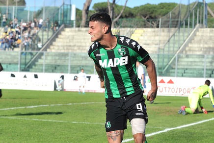 Serie A, Sassuolo-Castelvetro 5-0: Scamacca segna nel finale