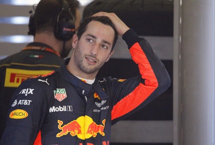 F1, Ricciardo: «Bene la Ferrari, ma la Mercedes è più forte»