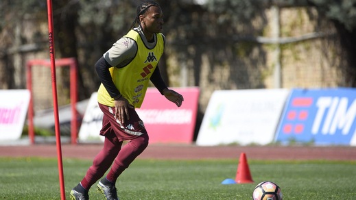 Serie A Torino, Obi fisioterapia. Carlao: personalizzato