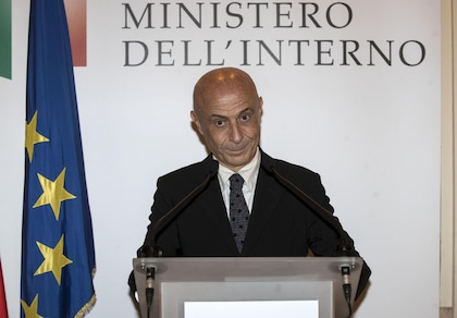 Minniti: «Olimpico senza barriere uno spot. Riportare famiglie allo stadio»