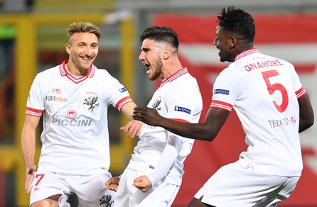 La Serie B in diretta. Segui le gare live alle 15