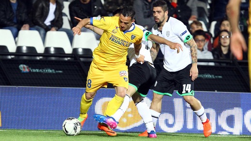 Serie B: Frosinone-Avellino, per i bookie «1» “facile”