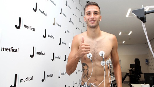 Juventus, ecco Bentancur: visite mediche al JMedical