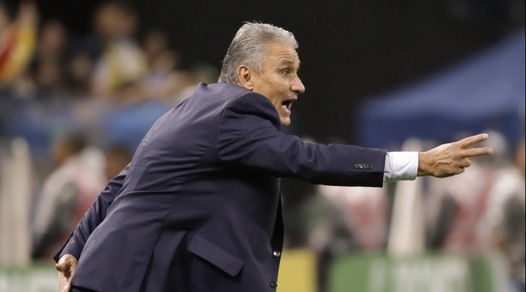 Il Brasile si qualifica e Tite si reca in pellegrinaggio