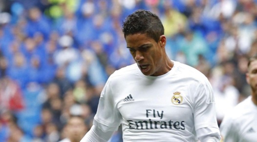 Real Madrid, stop di un mese per Varane: salterà il Bayern Monaco