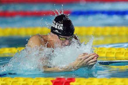 Assoluti Riccione, record italiano di Martinenghi nei 50 rana