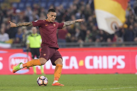 Manolas-Paredes allo Zenit, è fatta. Foyth, la Roma accelera