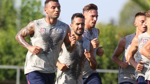 Serie A Cagliari, Farias in gruppo nella doppia seduta