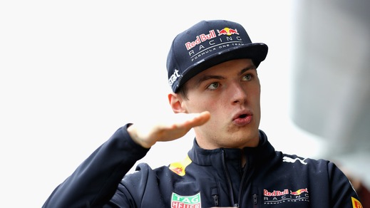F1 Red Bull, Verstappen: «Vicini a Ferrari e Mercedes? Lo scopriremo»