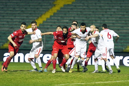 Lega Pro, Ancona deferito per violazioni Covisoc