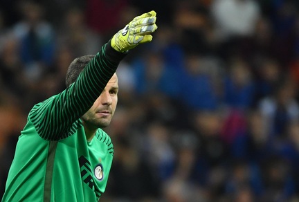 Inter, Handanovic come Totti e Buffon: «Gioco fino a 40 anni»