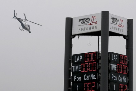 Gp Shanghai: ecco l'elicottero che blocca la Formula 1