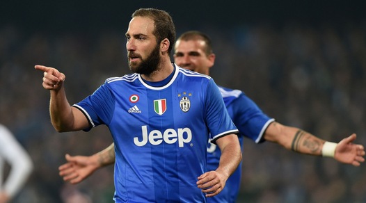 Il Napoli contro Higuain: «Non deve avere un euro»