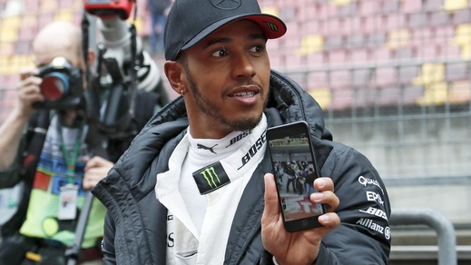 F1, Hamilton: «Diventerò il più grande, come Alì»