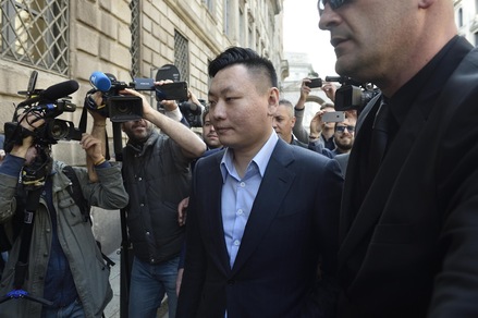 Closing, ci siamo: da Galliani a Han Li tutti pronti per la firma