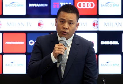 «Fozza Milan!»: Yonghong Li sfida il «Fozza Inda!» di Zhang