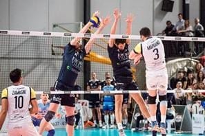 Volley: A2 Maschile, Play Off Promozione Spoleto vince al tie break e fa 1-1