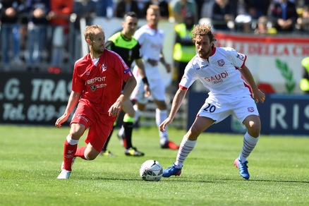 Carpi-Bari 2-0: un autogol di Tonucci apre le marcature