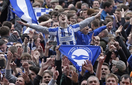 Championship, favola Brighton: torna in Premier League dopo 34 anni
