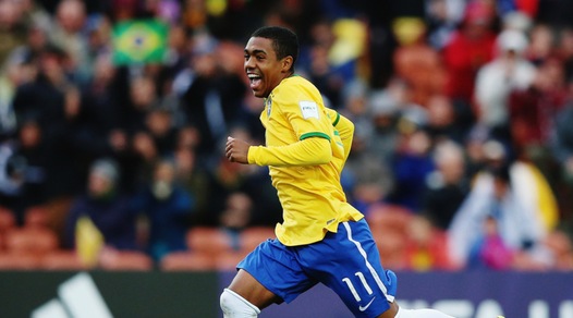 Calciomercato, agente Malcom: «Roma opzione interessante, piace alla Juventus»